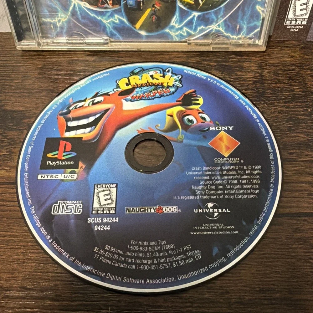 Crash Bandicoot:‎ Warped - Black Label - 3D Lenticular Cover - Complete - (PS1)